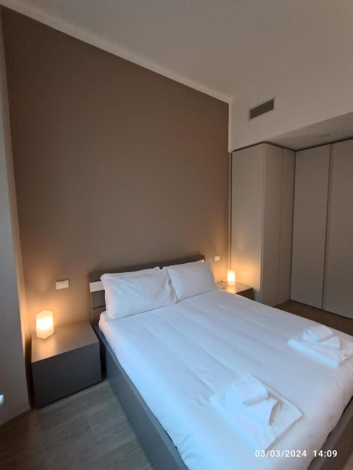 Be-C0 Centrale Luxury & Family Apt ミラノ エクステリア 写真